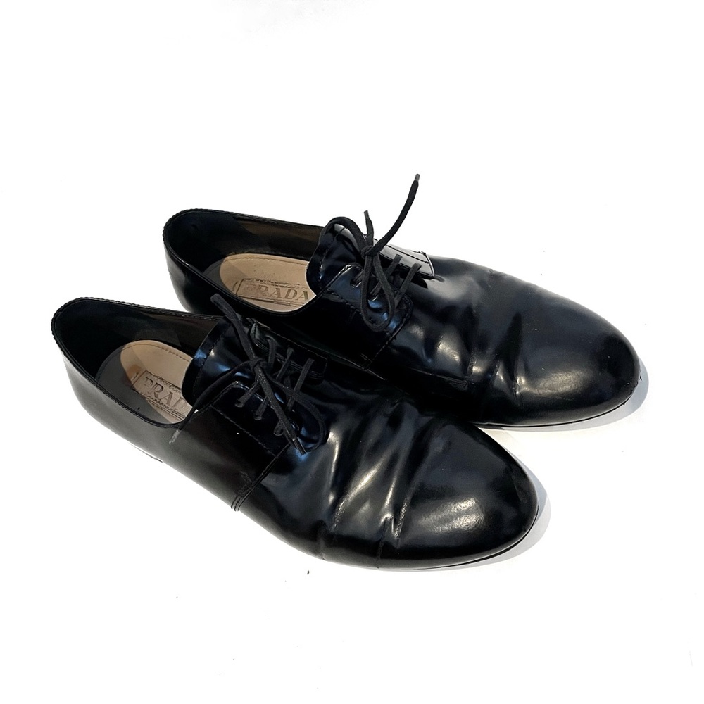 Prada Oxford black leather shoes size 40